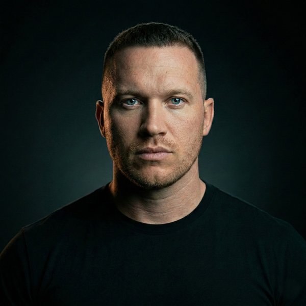 Falko – Gründer von aiwon